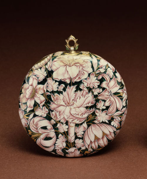 heaveninawildflower:Enamelled watch with Flowers (French, between 1630 and 1650) byJosias Jolly Gold