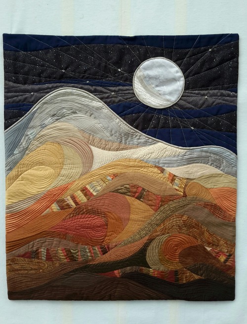 cafeinevitable:Moondance Quilt by Dianne Browning