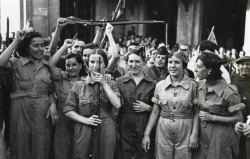Female members of an Anarchist militia group during the Spanish Civil War. (Libcom)