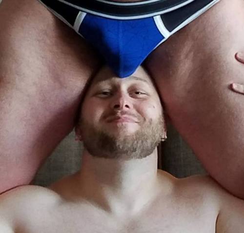 lockeandkeybear:  One of my favorite place to be: bulge-adjacent. Bulge courtesy of @vikingbigfoot