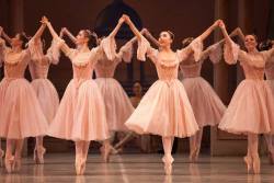 yoiness:    Royal Winnipeg BalletWaltz 