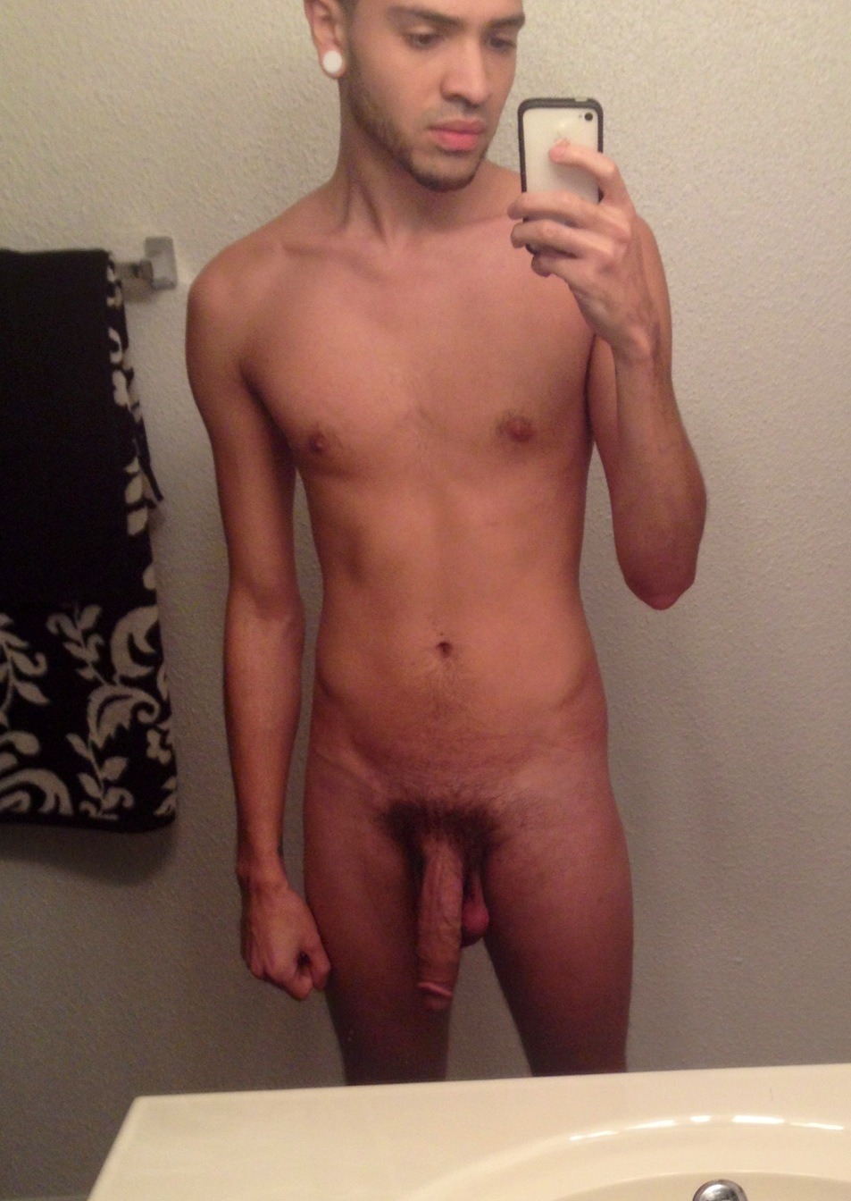 savvyifyanasty:  &gt; just perfect! Ughhh, the things I’d do!