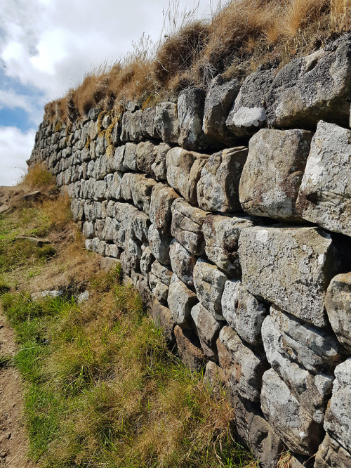 thesilicontribesman:Milecastle 37, Housesteads Roman Fort, Hadrian’s Wall, Newcastle Upon Tyne, 2.8.