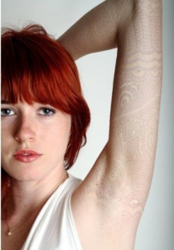 Genigod:awesome White Ink Tattoos#8 Is Stuing! Actally Quite Cool, Thumbs Up! Click