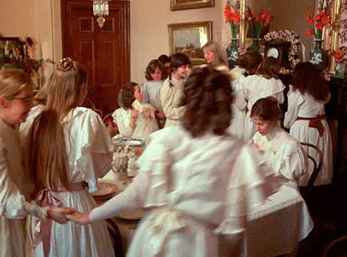 bimorgana:Everything begins and ends at exactly the right time and place.Picnic at Hanging Rock (197