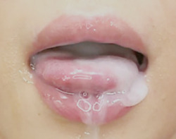 cumontightpussy:  More Cumshots Pics and