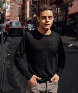 hotnfamousguys:  Rami Malek 