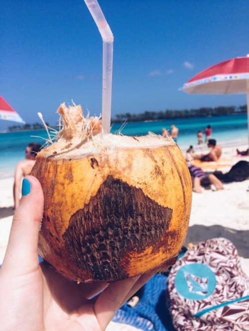 rebeccapollard97: Bahamas