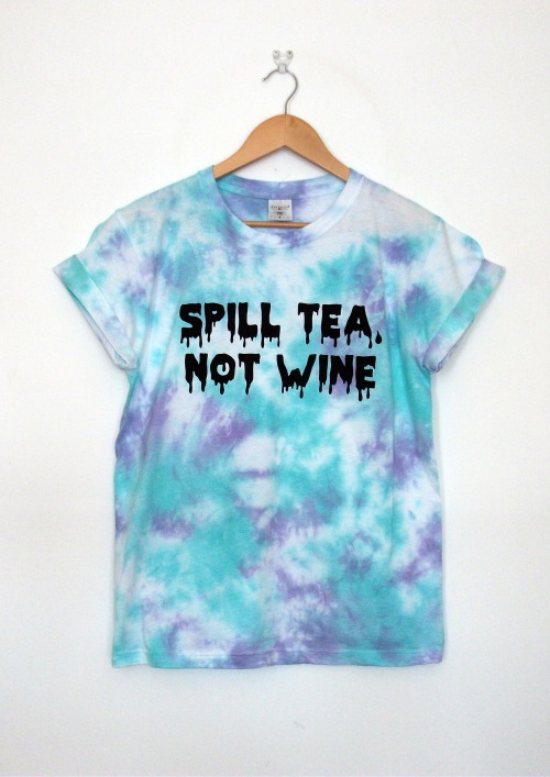 tie-dye t-shirt