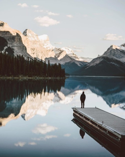 takemecamping: If you’ve never explored Canada, may we suggest you start NOW! Photo credit: @rawmeyn
