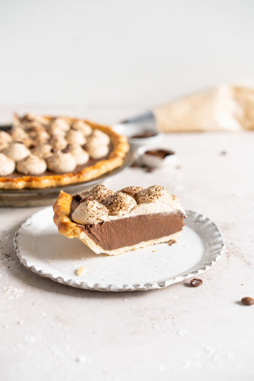 foodffs - Mocha Cream Pie with Espresso Whipped CreamFollow for...