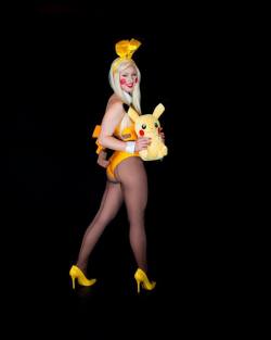 hotcosplaychicks:  Pikachu bunny cosplay
