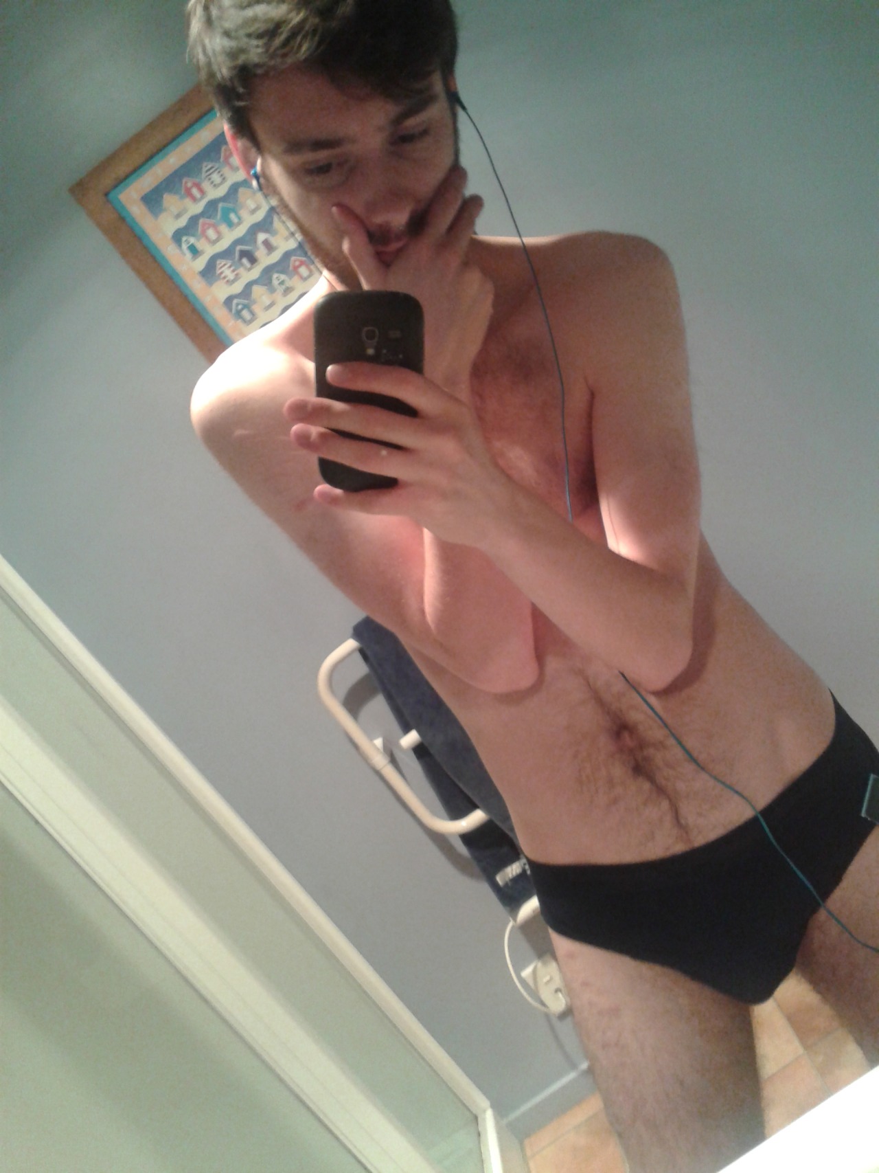 harryjamesnotpotter:  tired human takes selfies and posts them over 12 hours later