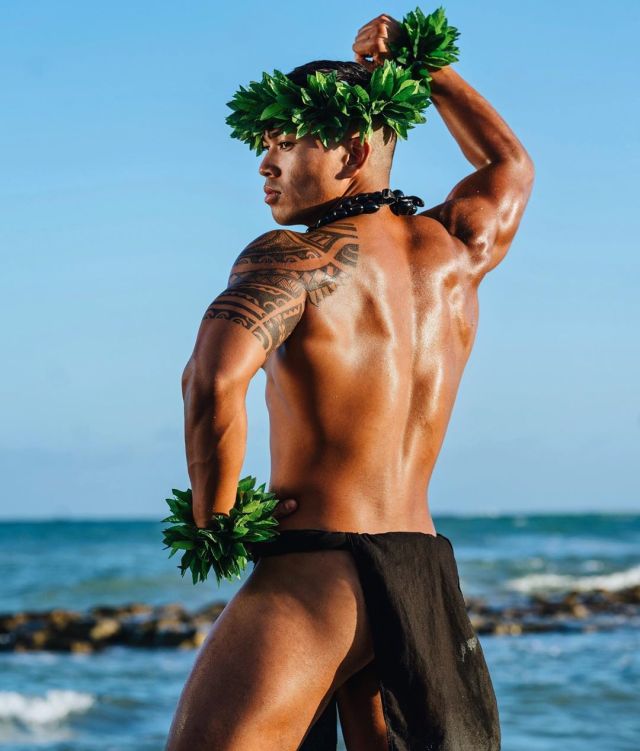 polynesianmen:Blaze C., Hawai'i