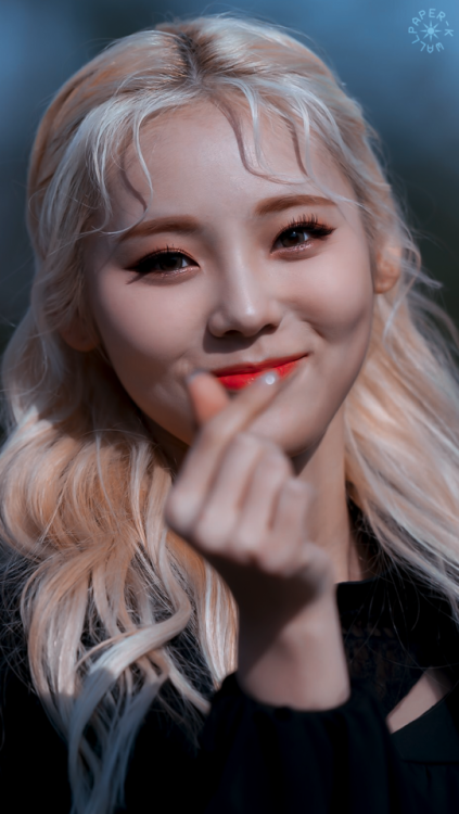 『JINSOUL』saved? reblog or like© fantaken owners