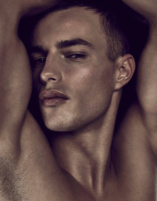 Creating the new male body