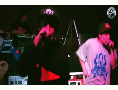 simpleedu:  A mi no me diga nothing, vaya y comprese una vida…(8)