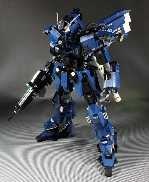 MS風レゴロボ Mobile-Suit Gundam LEGORoboby AFOL &ldquo;LEGO DOU Moko&rdquo; http://blog.livedoor.jp/legol