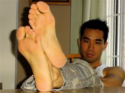 Porn Wrinkled Male Feet photos