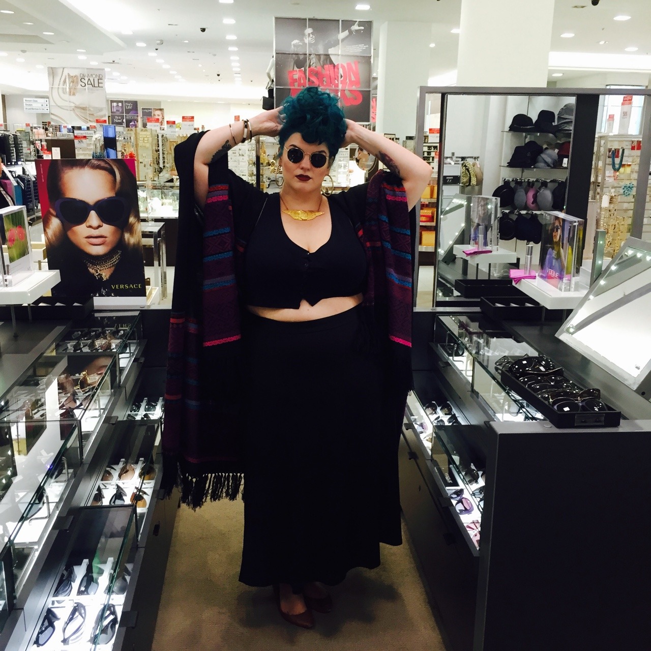 katanafatale:  I give to thee, my favorite selfies and non professional photos (except