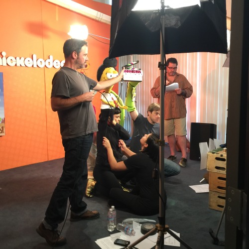 Duuudddeee!! Behind the scenes look at our sanjayandcraig​ puppet show at nickanimationstudio​. We r