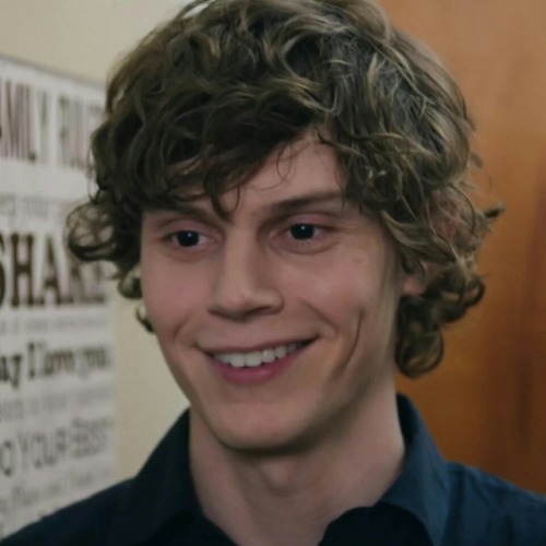 evanpeterseditz:Evan peters icons | adult worldc @flwshs