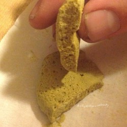 babythekushgod:  Made some honeycomb with @KoncentrateKing