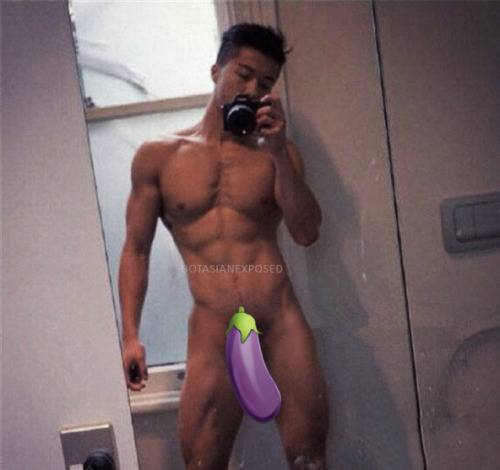 dls-dllm: xo724-blog: hotasianexposed: Edison what a dick. Follow for more… submissions are w