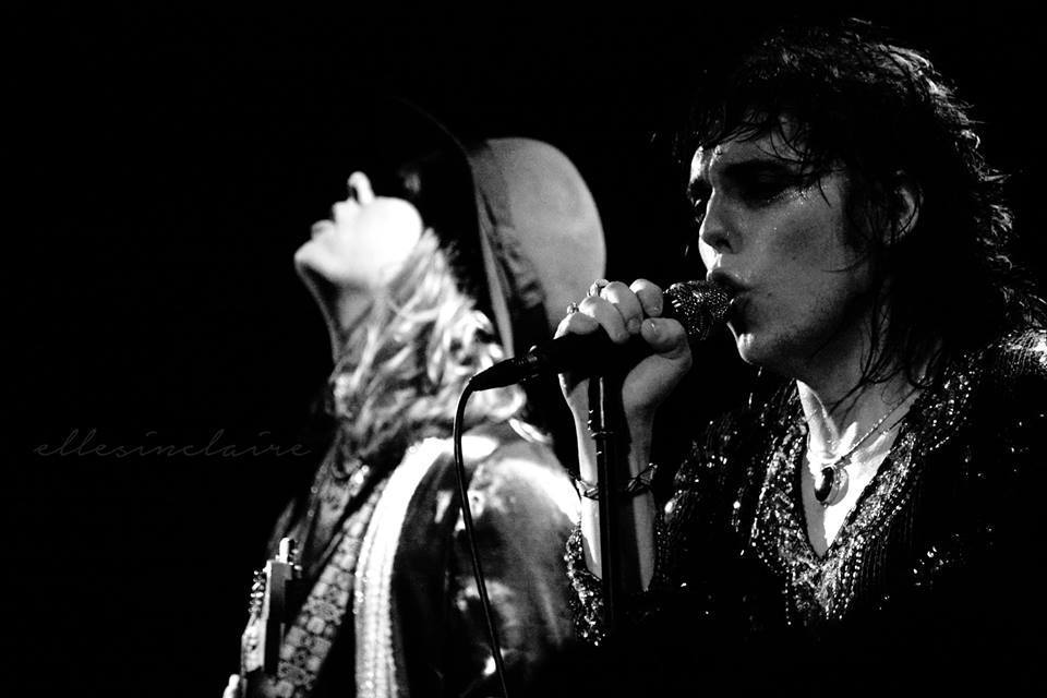 thestruts:   x 