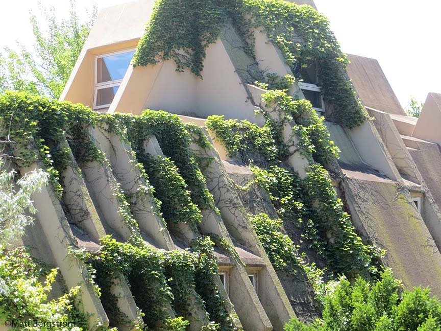 wurlington:  One of the strangest houses in the Chicago area, this unusual bunker-like