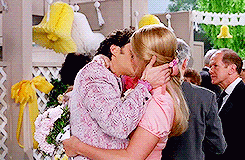 23 iconic 90s movie kisses that will throw you back to one sexy decade
