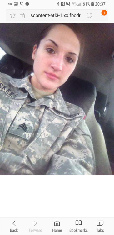 ARMY GIRLS