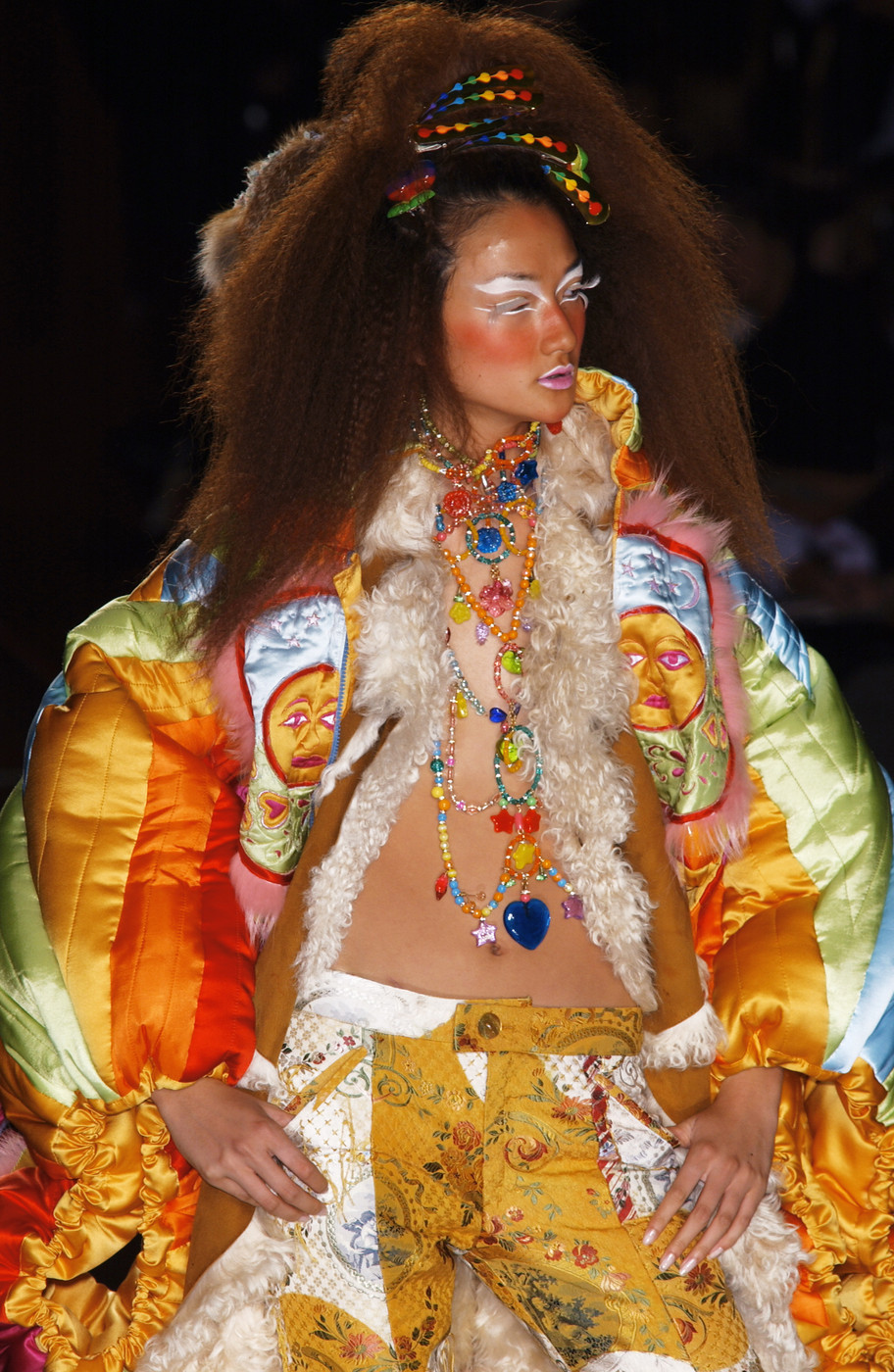johngallianolesincroyables:  John Galliano for Christian Dior Fall Winter 2001 Ready-to-Wear