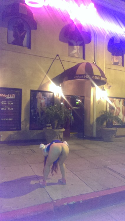 sluttychinesewife:  We showed more than the strippers