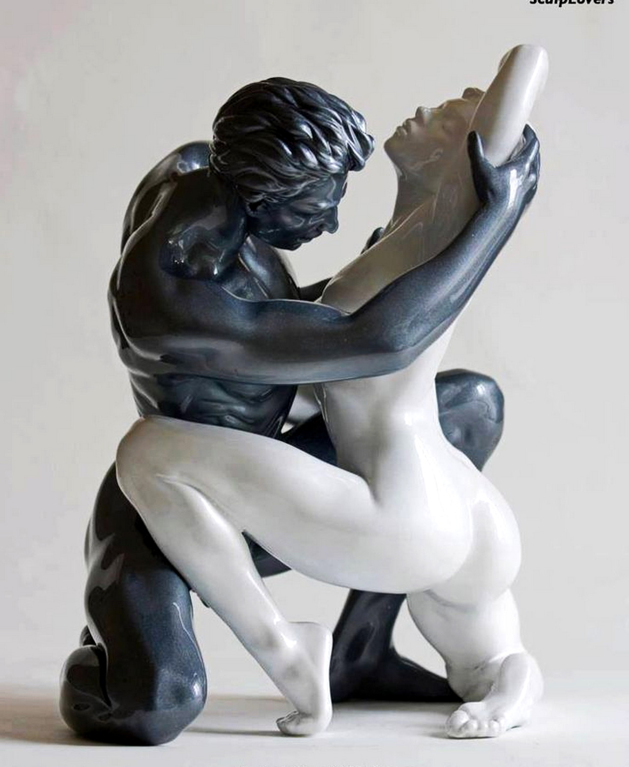 elpasha71:  Yves Pires is a French artist born in Choisy le Roi, France where one