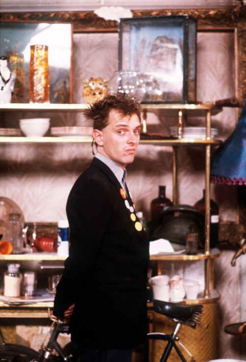 vintagesalt:The Young Ones, 1982