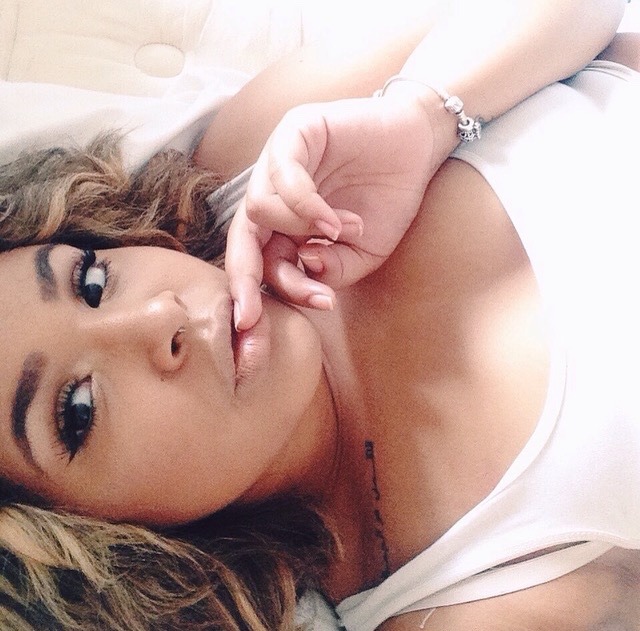 mmvll:  👸🏼
