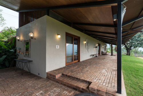 thesquirrelsarchive:The House with the Gabion  / Spasm Design