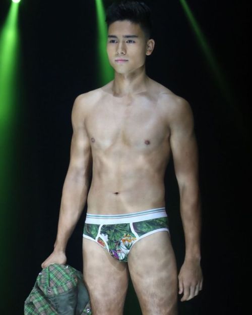 365daysofsexy:MARCO GUMABAO for Bench/ Under the Stars  