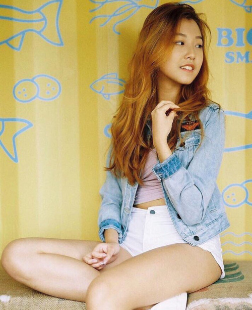 singagirlsv1: Rate her 1 - 10 on how bangable this girl is! Thanks for the submission! Do hit the li
