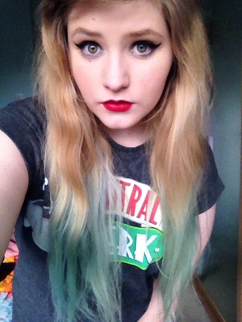 hey c: I&rsquo;m Tillie, seventeen and from England, I love Game of Thrones, Lord of the Rings a