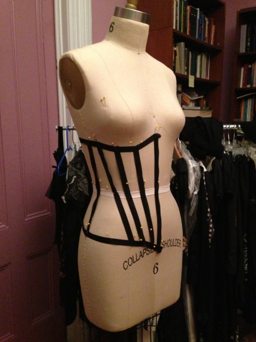 Designing a new waist cincher for myself! Loosely based on ideas from Edwardian-era corsets.