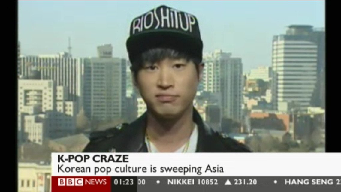 the-kinky-cow:  renhyun-renew-reynsik:  woohjiho:  GUYS HELP TABLO TV SFBZAFGJFS