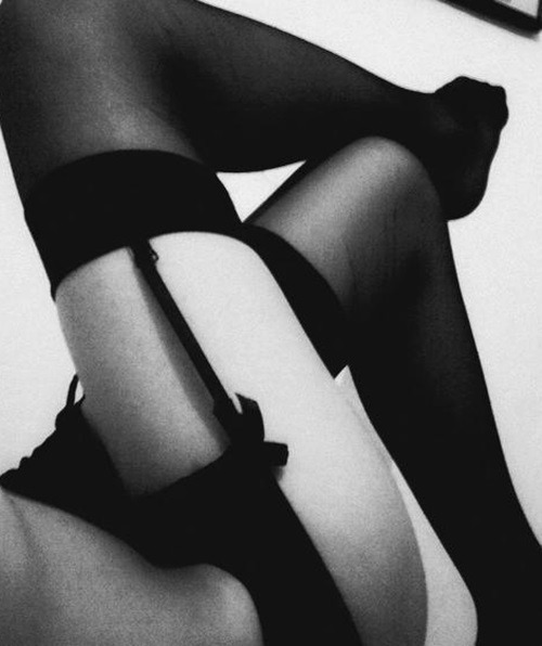 Porn lovelysexysecrets:  sexmepink:  I LOVE stockings…so photos