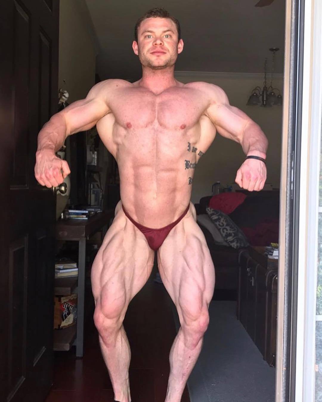 Matt York - Christ, he turns around to reveal an unexpectedly MASSIVE ass. I approve.