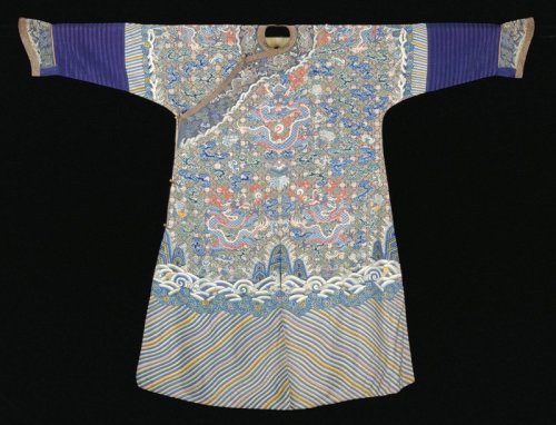 mia-asian-art: Dragon Robe, Jiaqing period, 1796-1820, Minneapolis Institute of Art: Chinese, South 