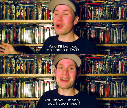 Physical Media Lives AKA Movie Hoarders: VHS to DVD and Beyond (Tony Newton, 2020)