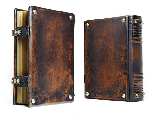 alexlibris-bookart:Large journal with beautifully aged leather, gilded symbol and 700 lined pages…