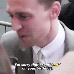 skijumpsallygotthehiddles:  Why is this so fucking hot?
