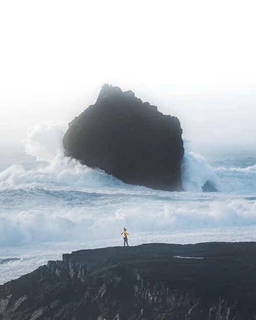 ICELAND.Looks to crazy to be true?Credits: www.instagram.com/p/CJTuv_TMQxD/?utm_source=